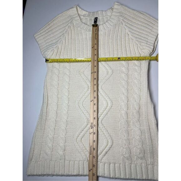 Twilight Short Sleeve Ivory Cream Cable Sweater Dress Size L - Picture 5 of 8